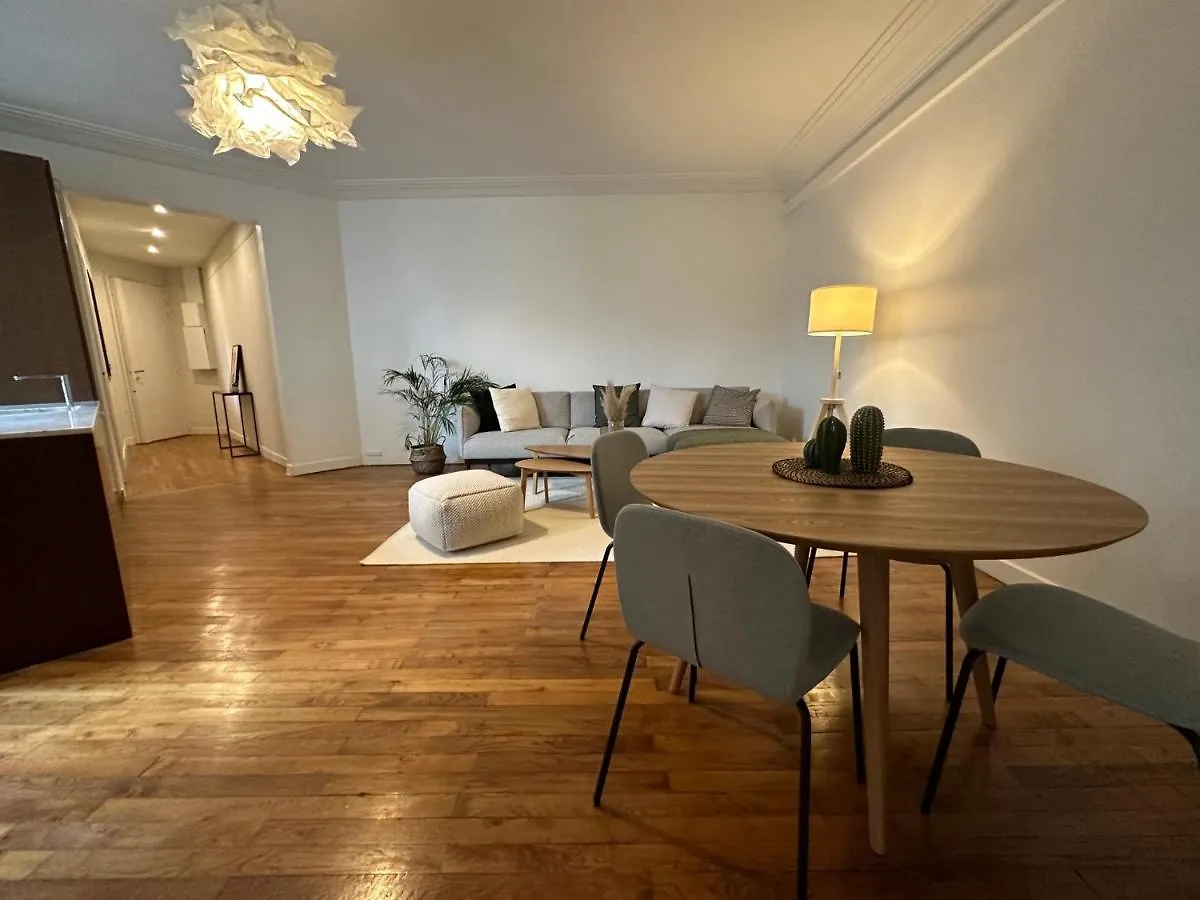 Apartments Foch Champs Elysees Paris